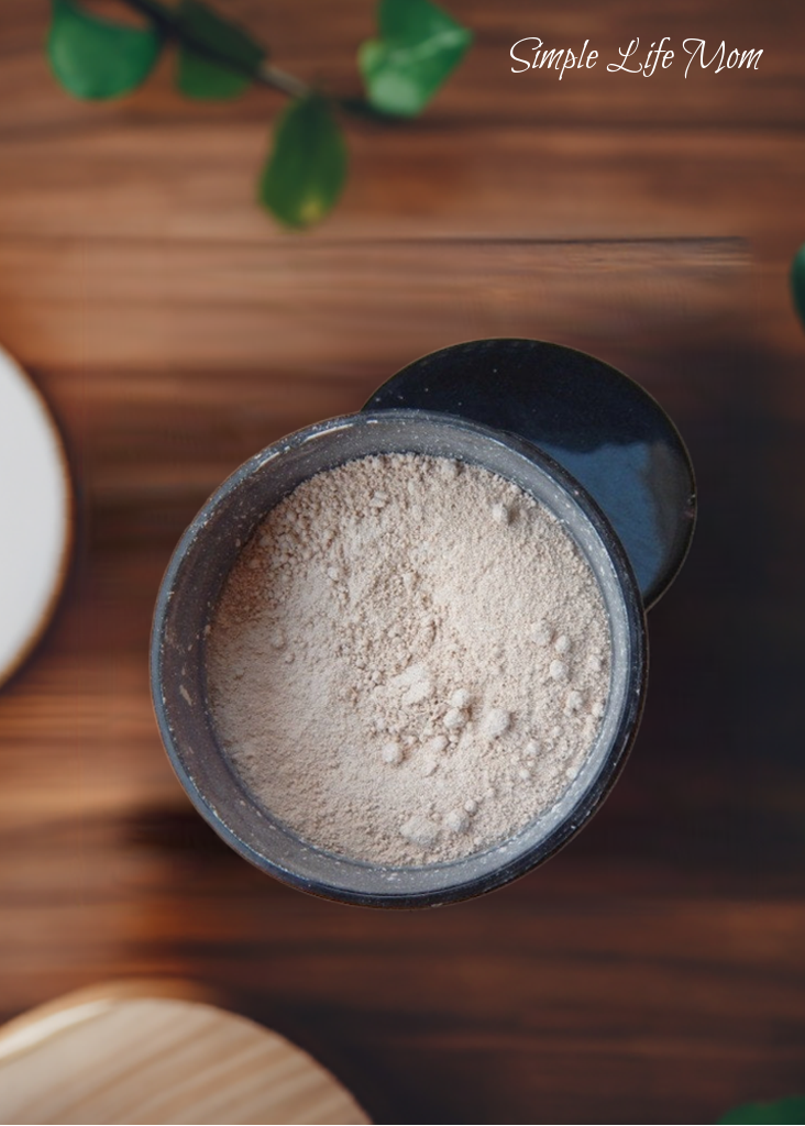 NATURAL FINISHING POWDER - Loose, organic, clay mineral translucent foundation, natural makeup, concealer