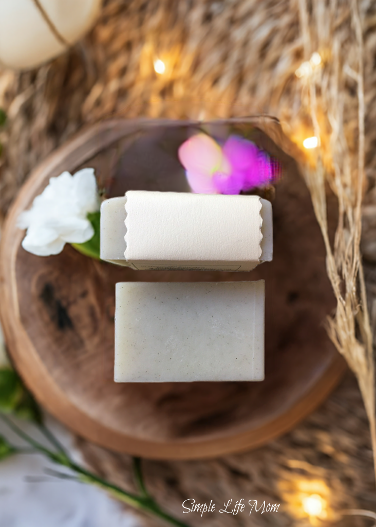 UNSCENTED NETTLE FACIAL SOAP BAR - Unscented with nettle and aloe, vegan, for oily or dry sensitive skin, organic