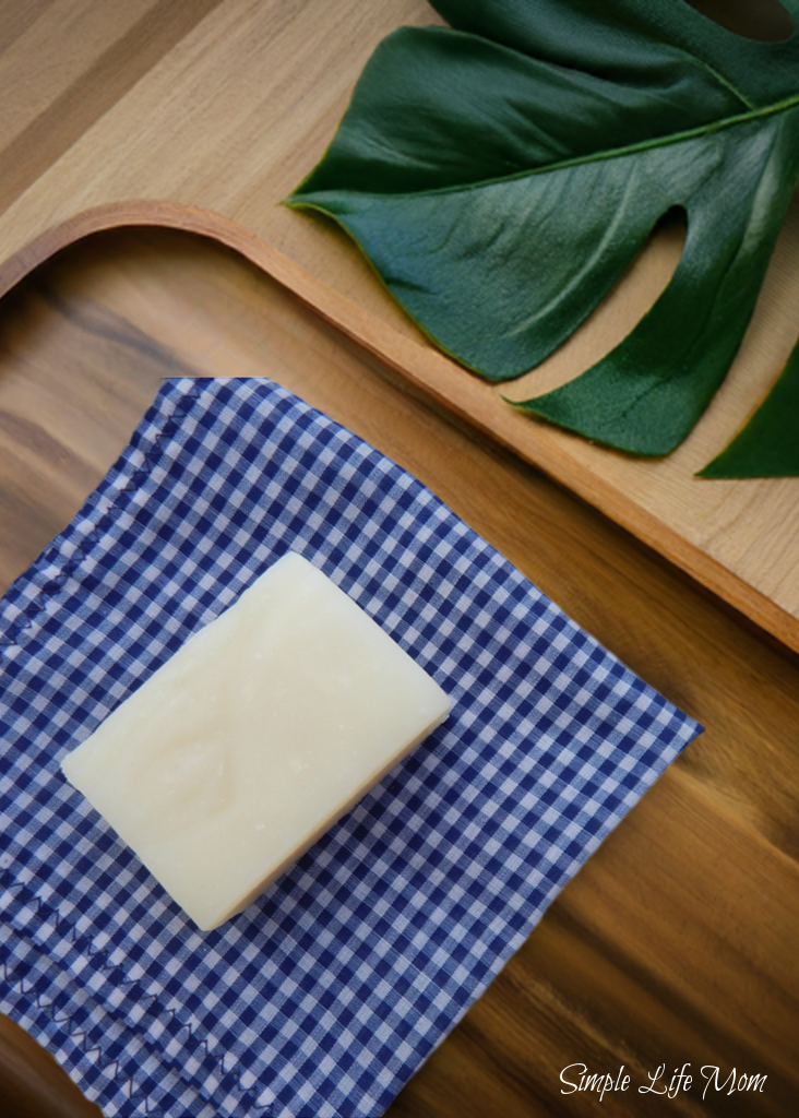 HEMP OIL LAVENDER FACE BAR - vegan, anti-inflammatory soap, Handmade soap, Natural, Organic soap, lavender and frankincense
