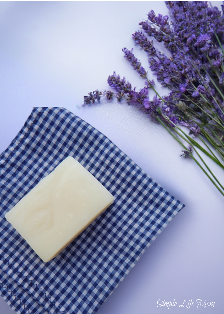 HEMP OIL LAVENDER FACE BAR - vegan, anti-inflammatory soap, Handmade soap, Natural, Organic soap, lavender and frankincense